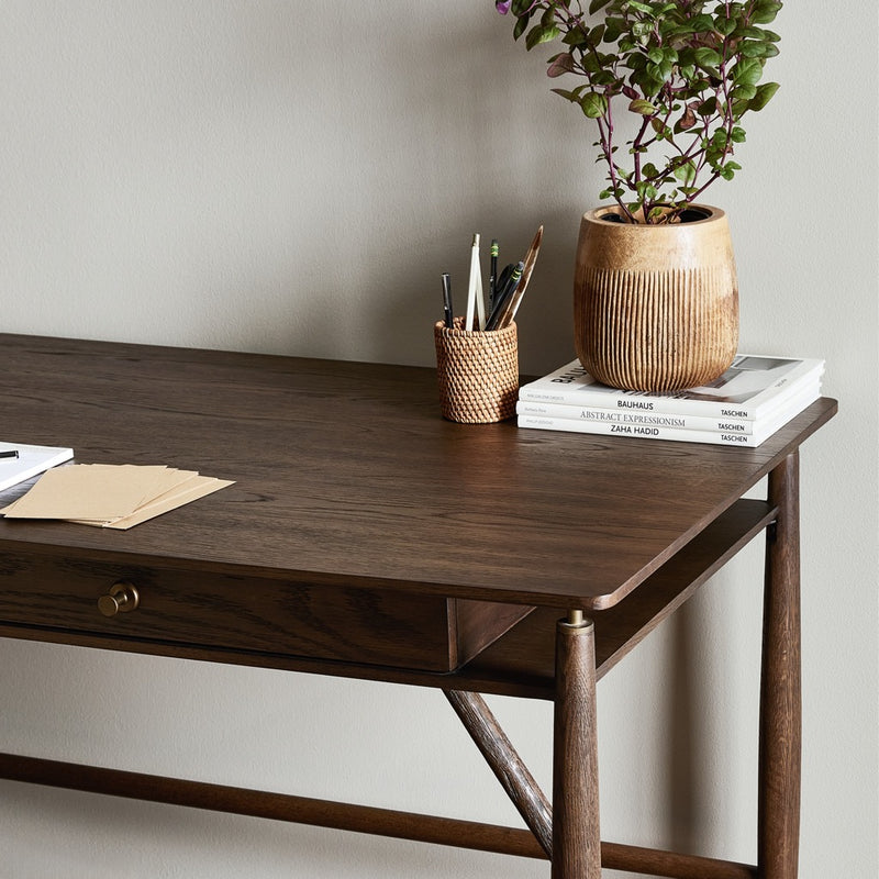 Markia Desk Aged Oak Veneer Staged View 233749-001