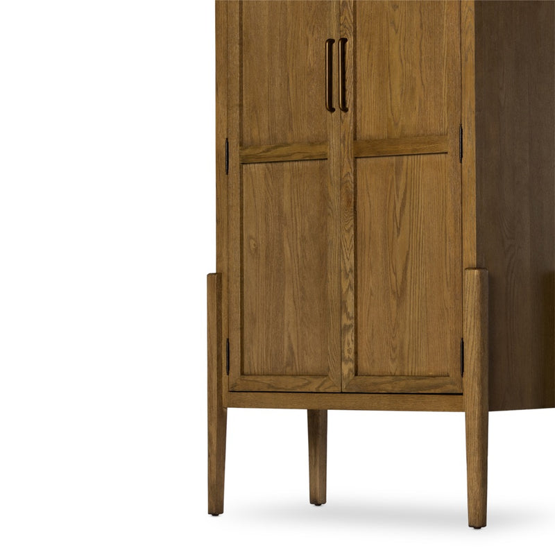 Tolle Panel Door Cabinet Drifted Oak Solid Legs 234782-003