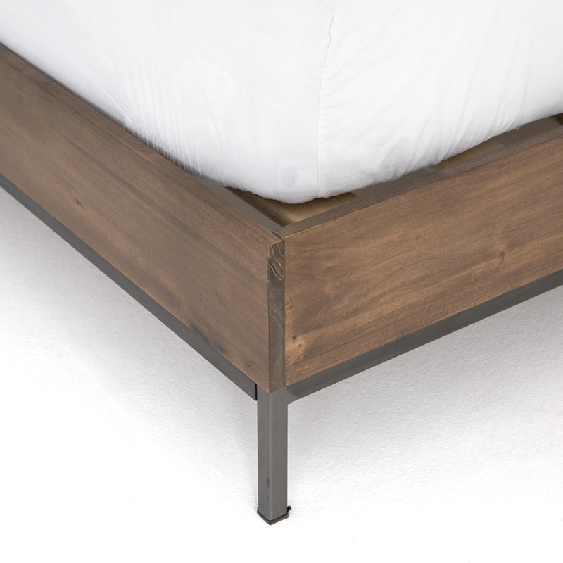 Trey Bed Auburn Poplar